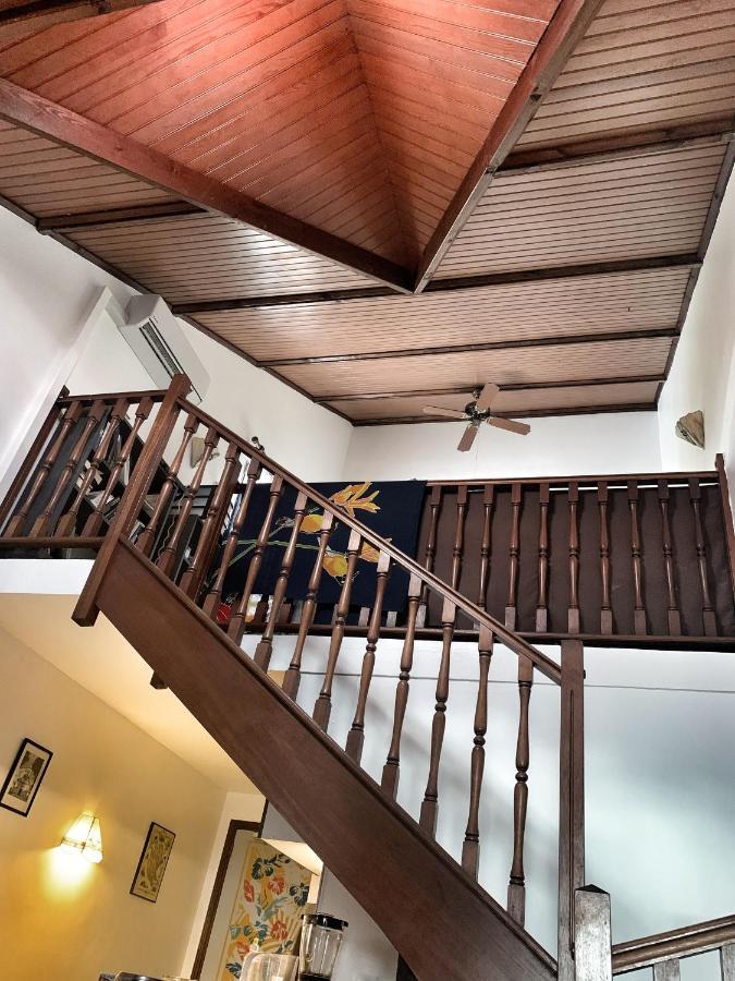 Appartement Duplex Climatise Avec Wi-Fi - Plage Pointe Marin A Pieds, Recemment Renove Сент-Анн Экстерьер фото